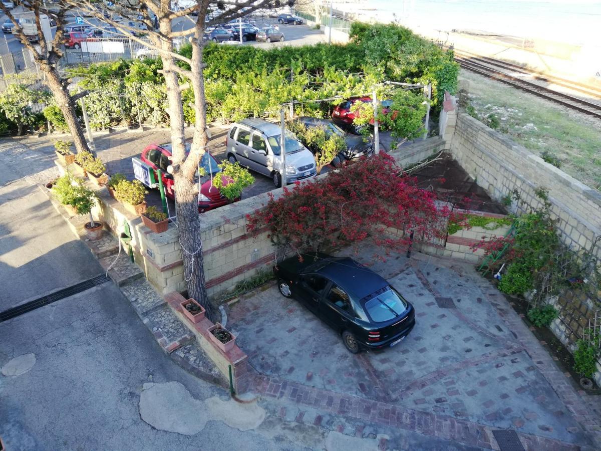 Hotel Sibilla Residence Pozzuoli Kültér fotó