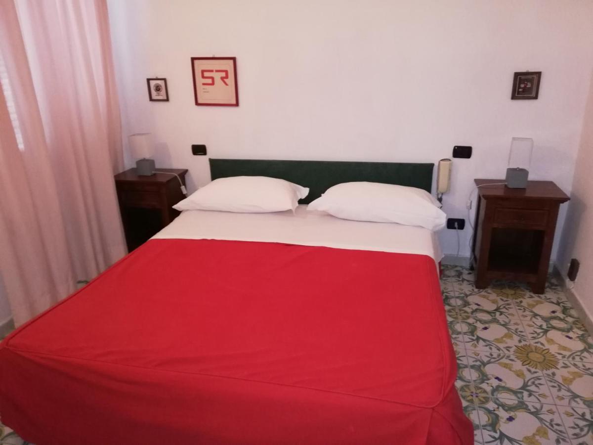 Hotel Sibilla Residence Pozzuoli Kültér fotó